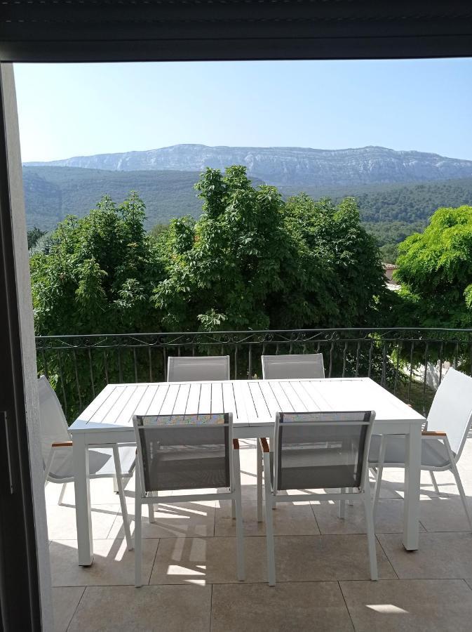La Maison De Papou La Vigne A Nans Les Pins 83860 Екстериор снимка