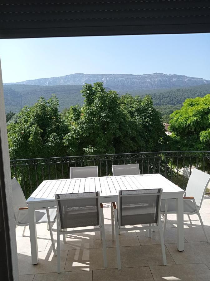 La Maison De Papou La Vigne A Nans Les Pins 83860 Екстериор снимка